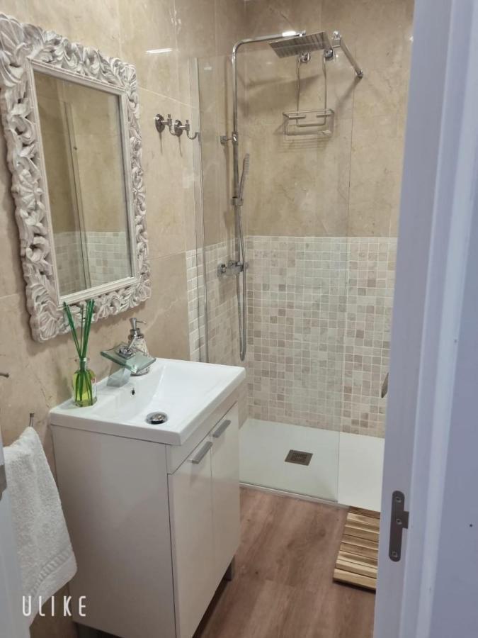 Fuengirola Apartment Carvajal Front Line Primera Linea Eksteriør bilde